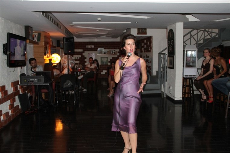 Milonga KudeTango at Kudeta Cafe